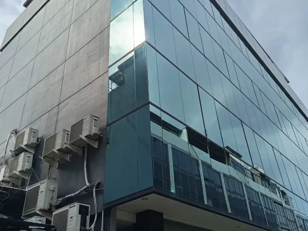 Gedung Kantor 5 Lantai, Dekat Istana Negara, Daerah Gambir Jakarta Pusat