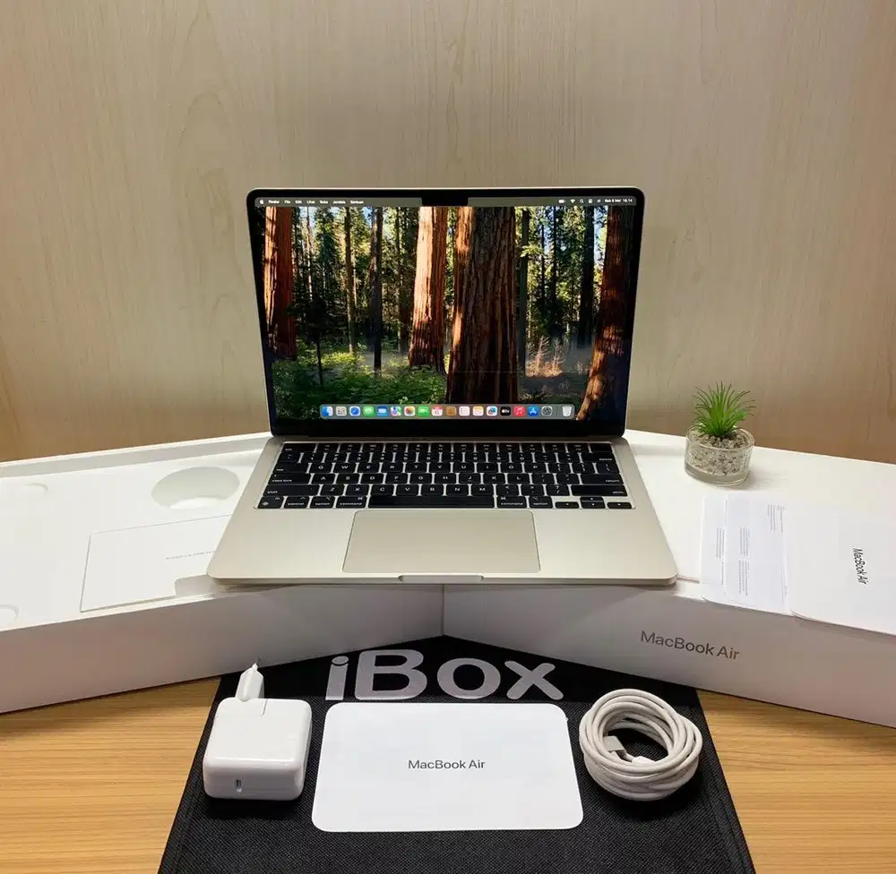 Macbook Air M2 13 2022 | RAM 16GB | SSD 256GB | Starligh