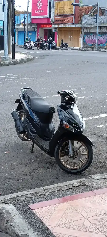 Jasa antar jemput barang atau orang siap meluncur