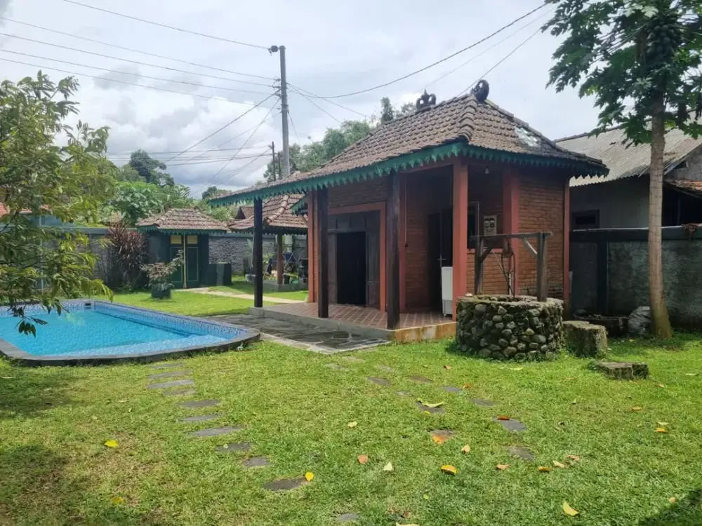 DIJUAL CEPAT VILLA CANTIK SHM PEKARANGAN DI TURI