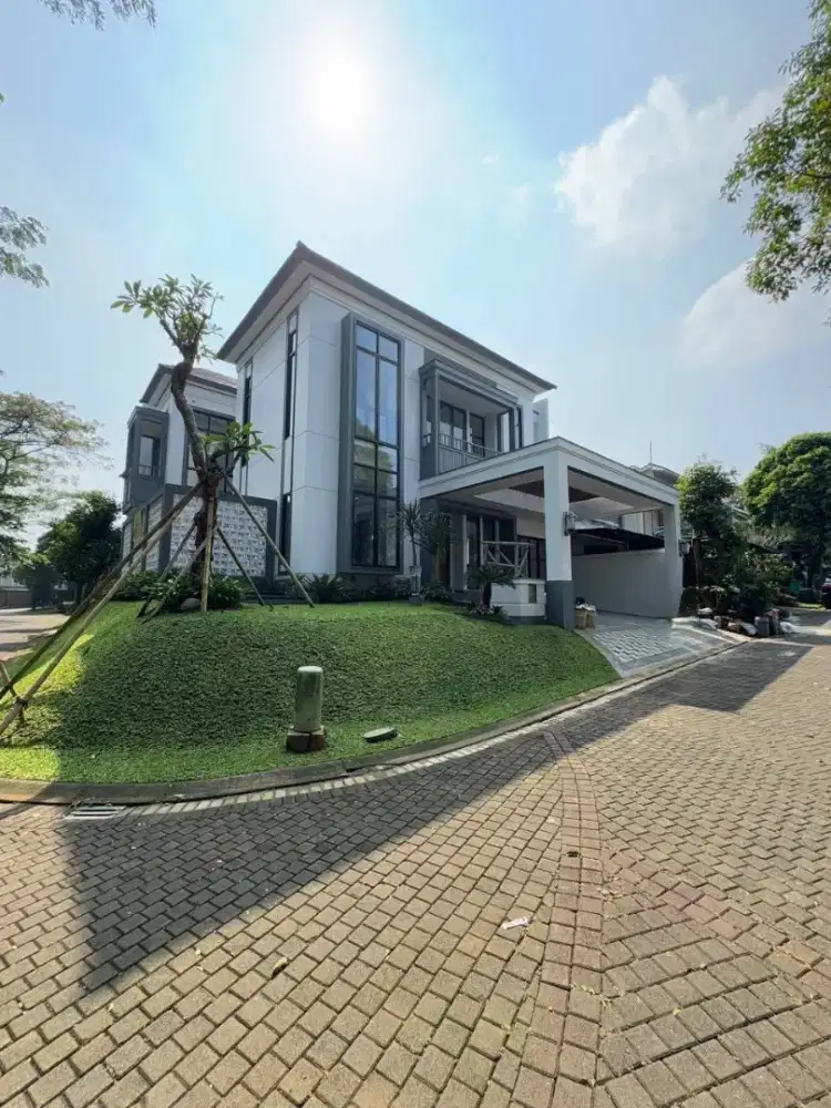 Rumah brand new merah turun harga di delatinos BSD