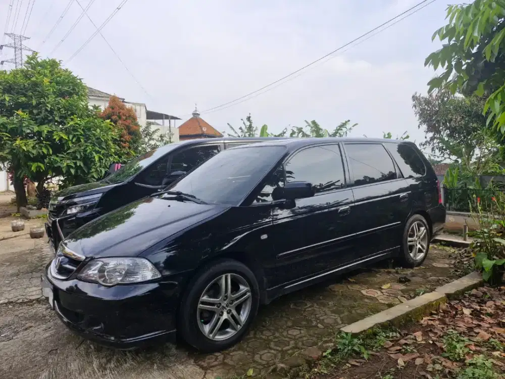 Honda Odyssey Absolute 2.3 A/T Tahun 2003