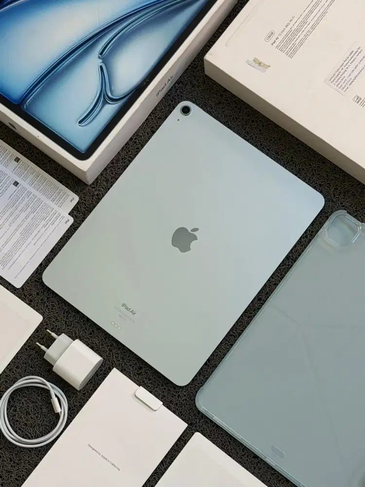 Apple iPad Air 13 M2 Blue iBox Fullset Original Sitimewah