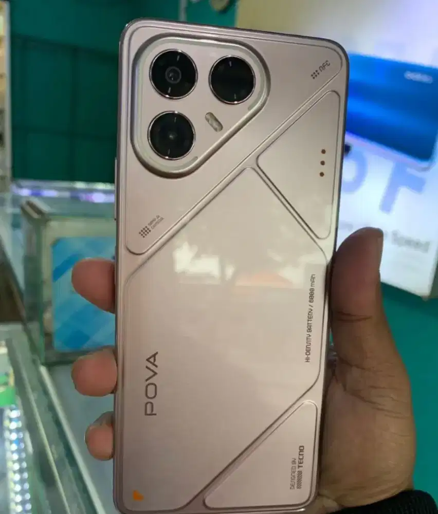 Techno pova 7 G mulus dan masih bergaransi