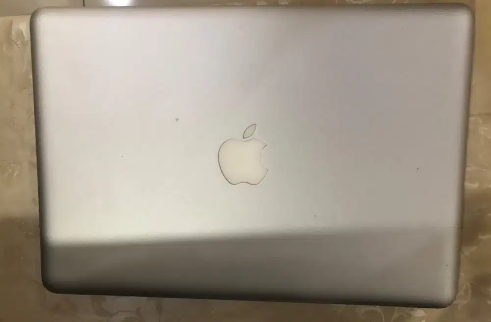 Dijual laptop MacBook