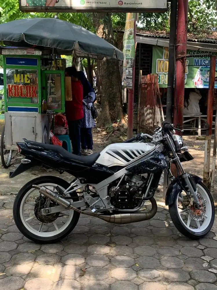 Ninja R SS 2tak 2013