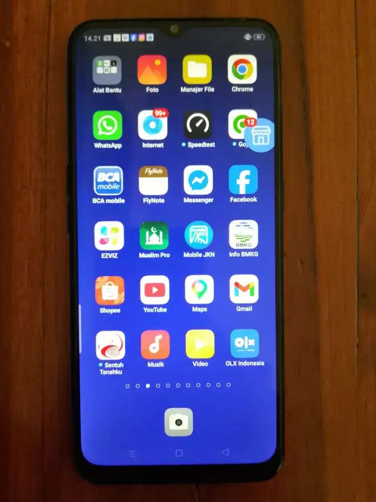 Handphone OPPO A31