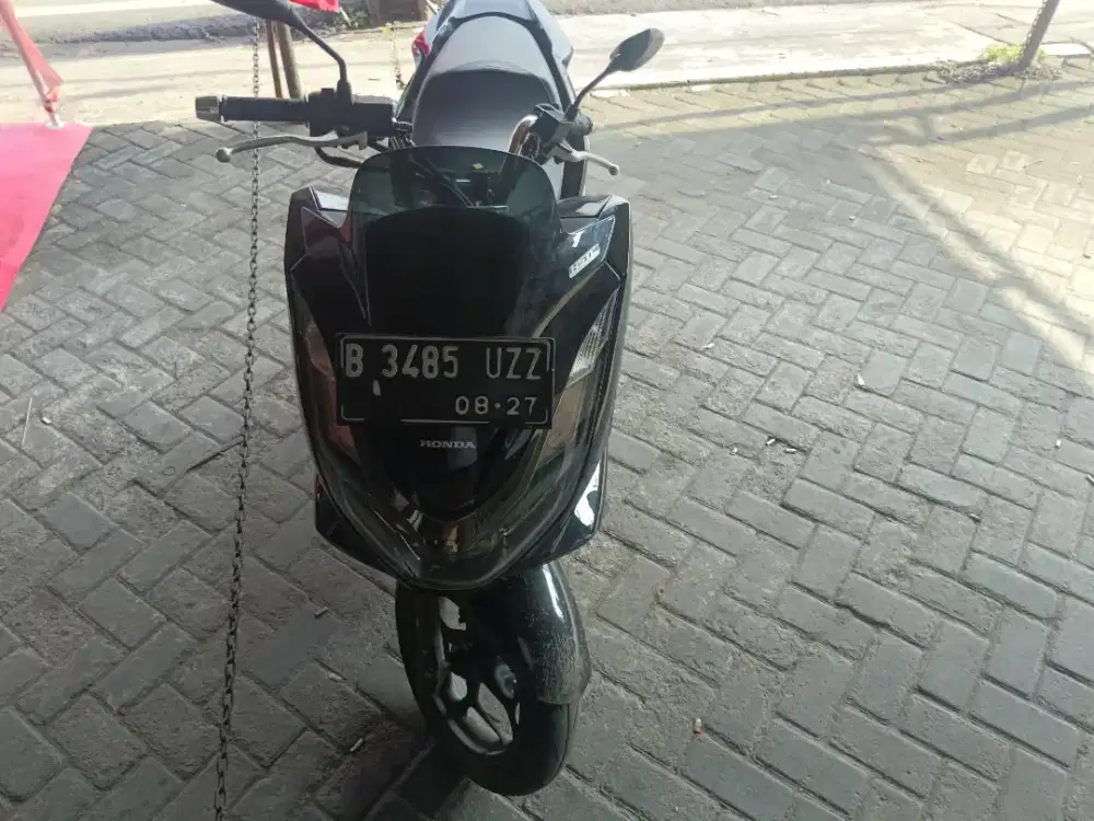 Menjual motor pcx