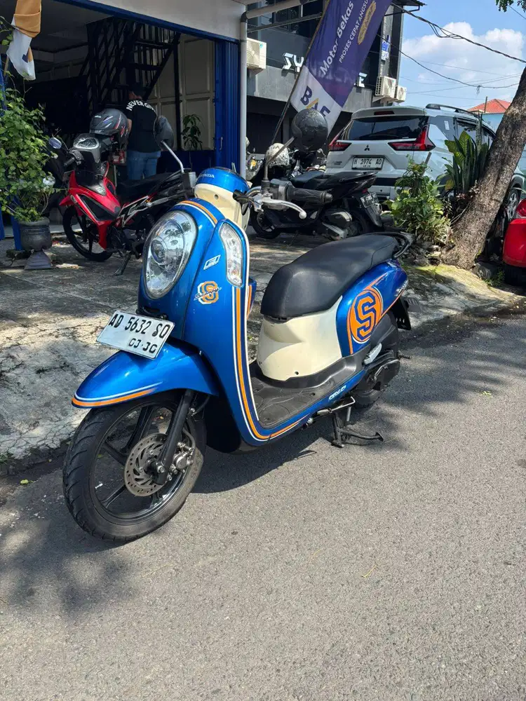 Honda Scoopy Tahun 2015