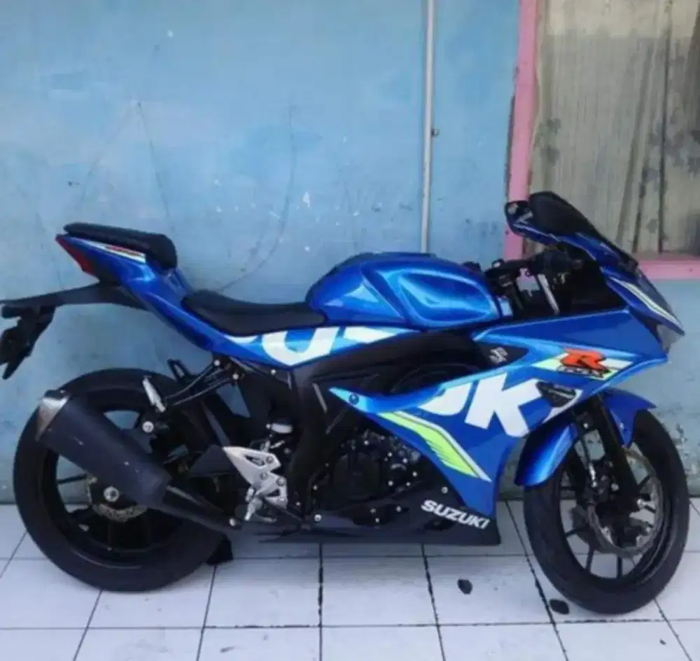 Suzuki GSX 150R
