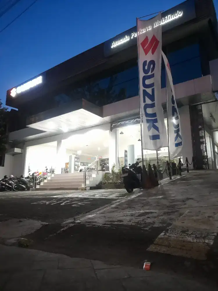 Loker Marketing Automotive