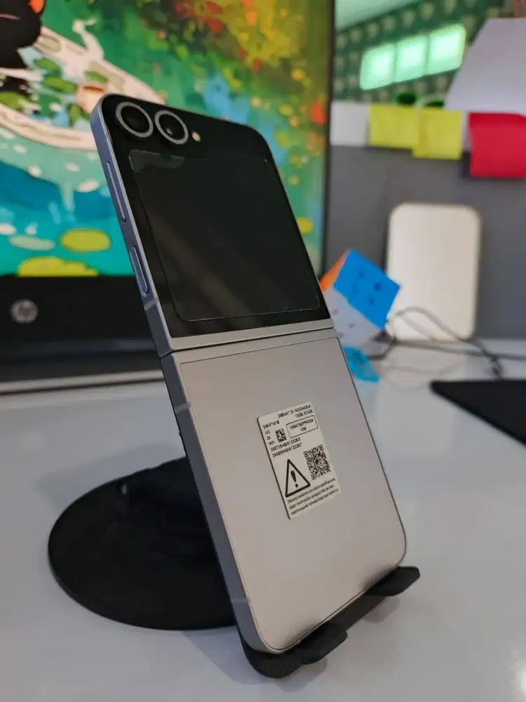 SAMSUNG FLIP 6 like a new