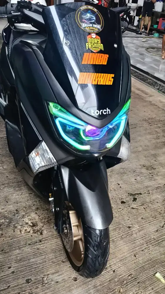 Nmax 2018 hitam doff