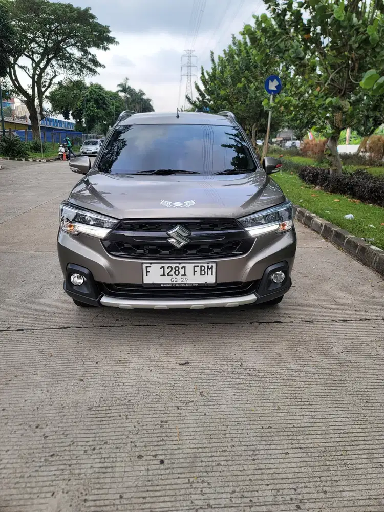 TERMURAH SUZUKI XL7 BETA HYBRID MATIC TAHUN 2023 ABU ABU