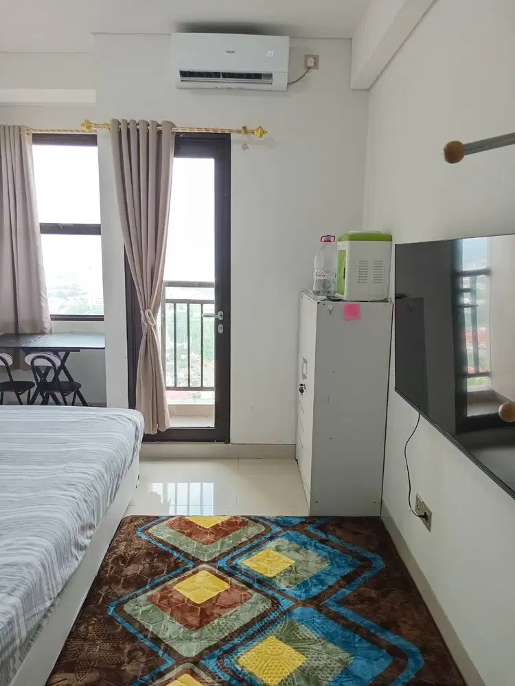 DISEWAKAN MIN PER 3 BULAN APARTEMEN TRANSPARK CIBUBUR STUDIO FREE IPL
