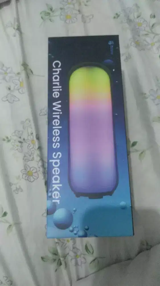 Charlie wireless speaker