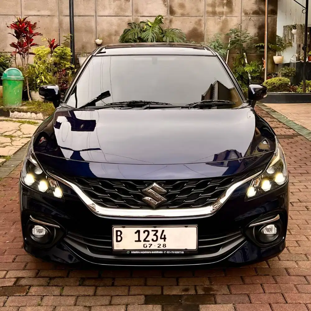 Suzuki Baleno Hatchback AT 2023 Biru Metalic