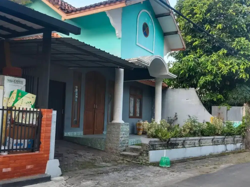 DISEWAKAN RUMAH SIAP HUNI SEMI FURNISH LOKASI DI TEGALTIRTO BERBAH SLEMAN JOGJA