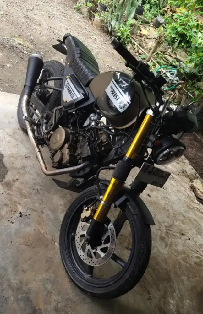 Dijual motor Byson Japstyle modification