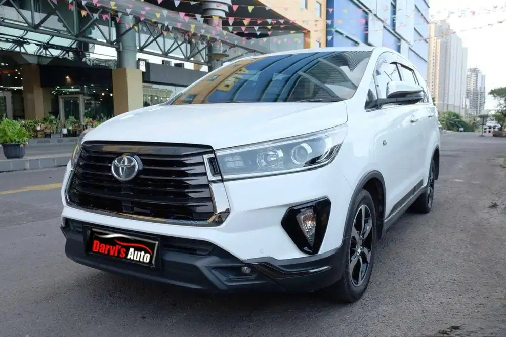 2022 TOYOTA INNOVA VENTURER 2.0 Bensin AT TDP 100jt