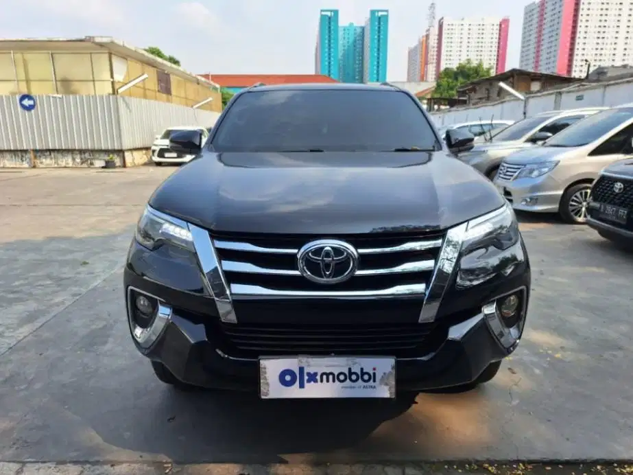 DP MURAH Toyota Fortuner 2.4 VRZ GR Sport-AT 2021  CSJFB