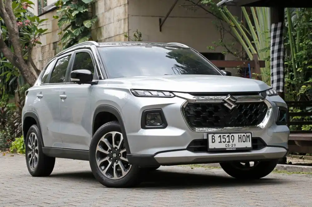 Suzuki Grand Vitara GX Hyrbid 2023 AT  Panoramic Camera360