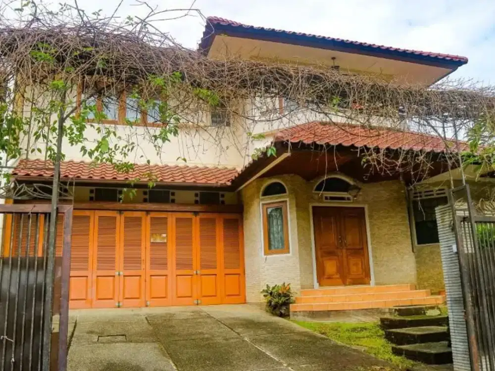 Rumah nyaman dan bagus arsitektur bali