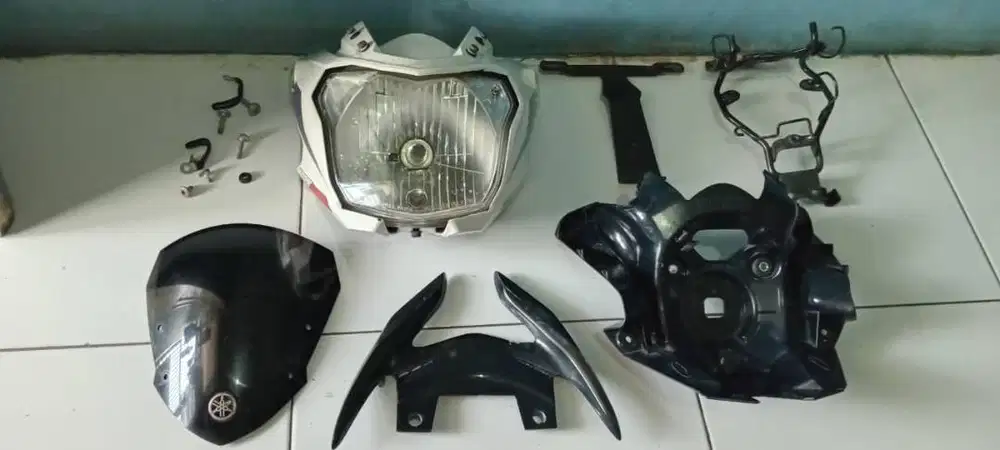 Headlamp Original Vixion New Lightning Putih NVL 2014