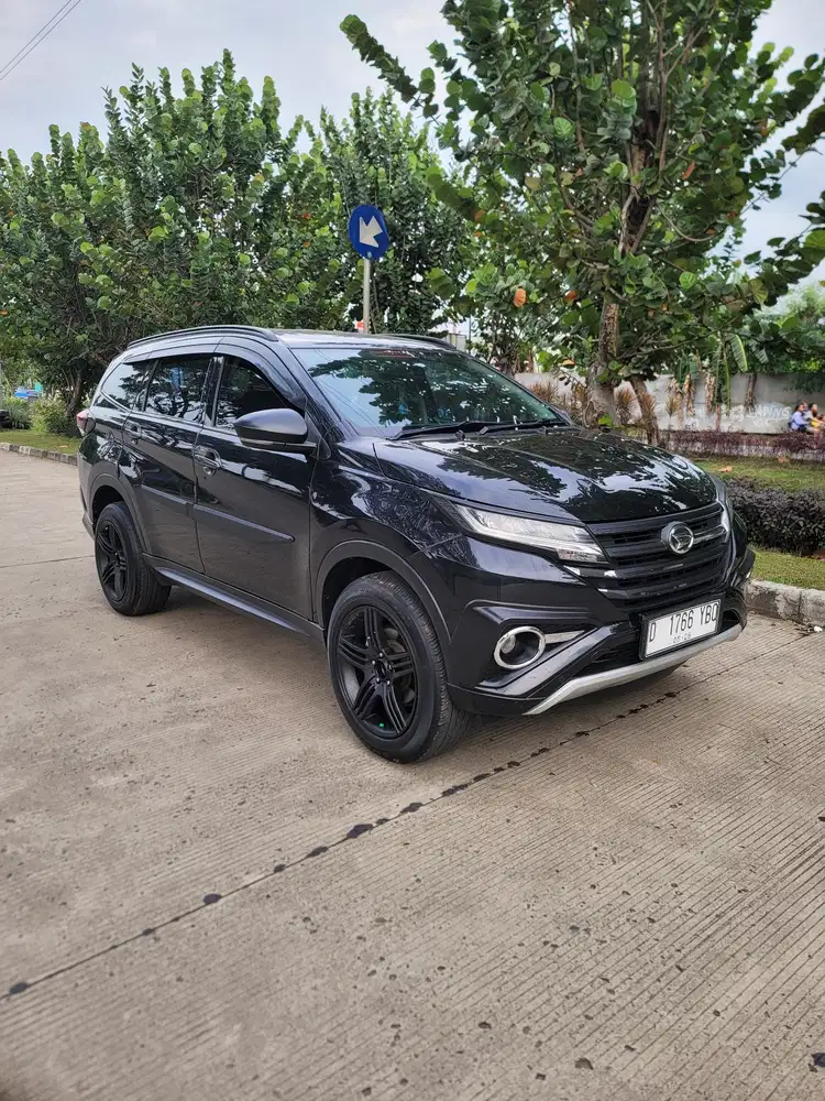 TERMURAH DAIHATSU TERIOS R MATIC TAHUN 2018 HITAM