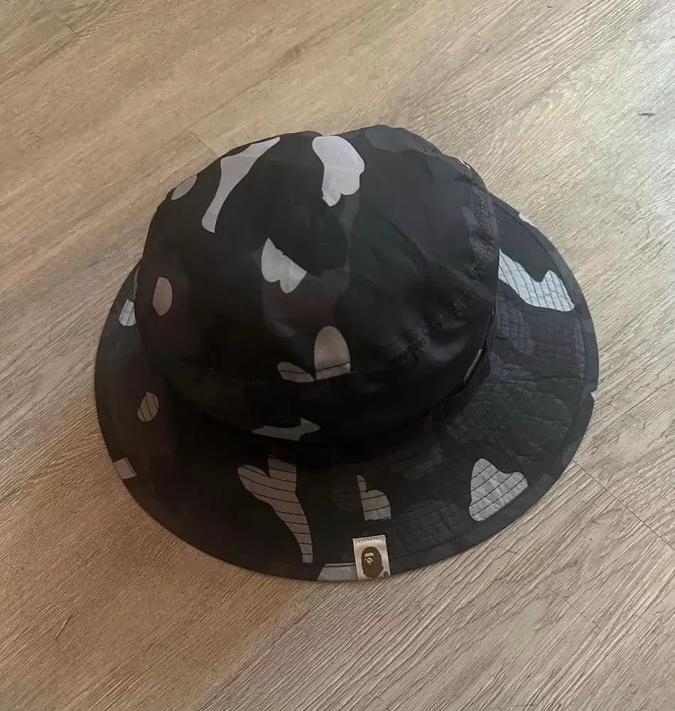 Topi bape original