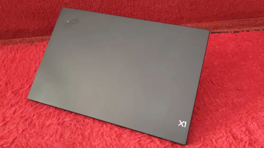 Laptop LENOVO ThinkPad X1 Carbon Core i5-8350U VPro RAM 8GB SSD 256GB