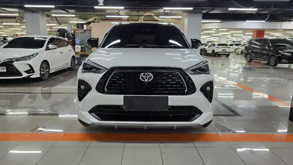 Toyota Yariscross s gr tss Hybrid 2023