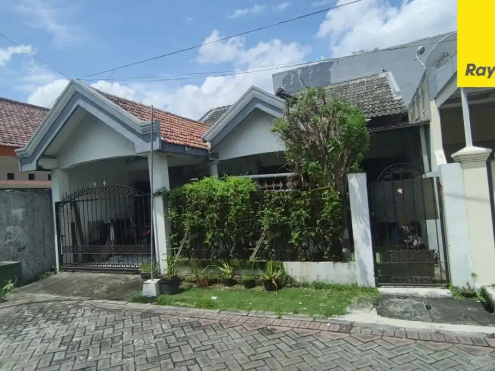Dijual Rumah 2 lantai di Ketintang Madya Surabaya