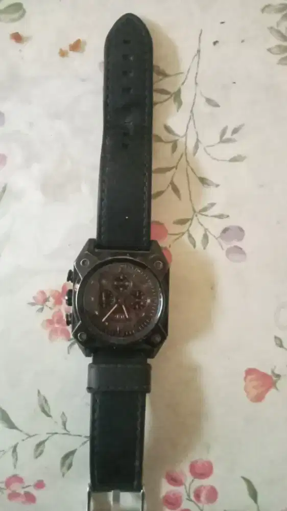 Jual jam tangan kesayanga merk POLICE