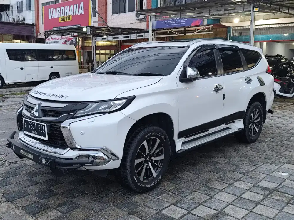 PAJERO DAKAR 4X2 METIK 2019