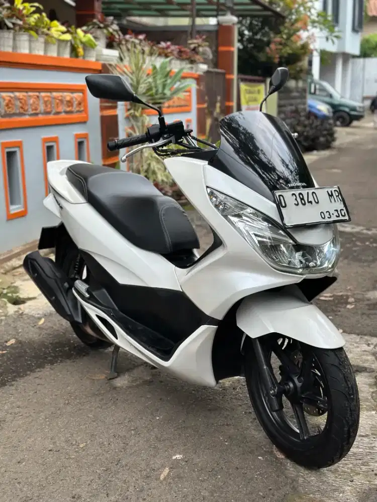 Honda PCX CBU Vietnam 2015
