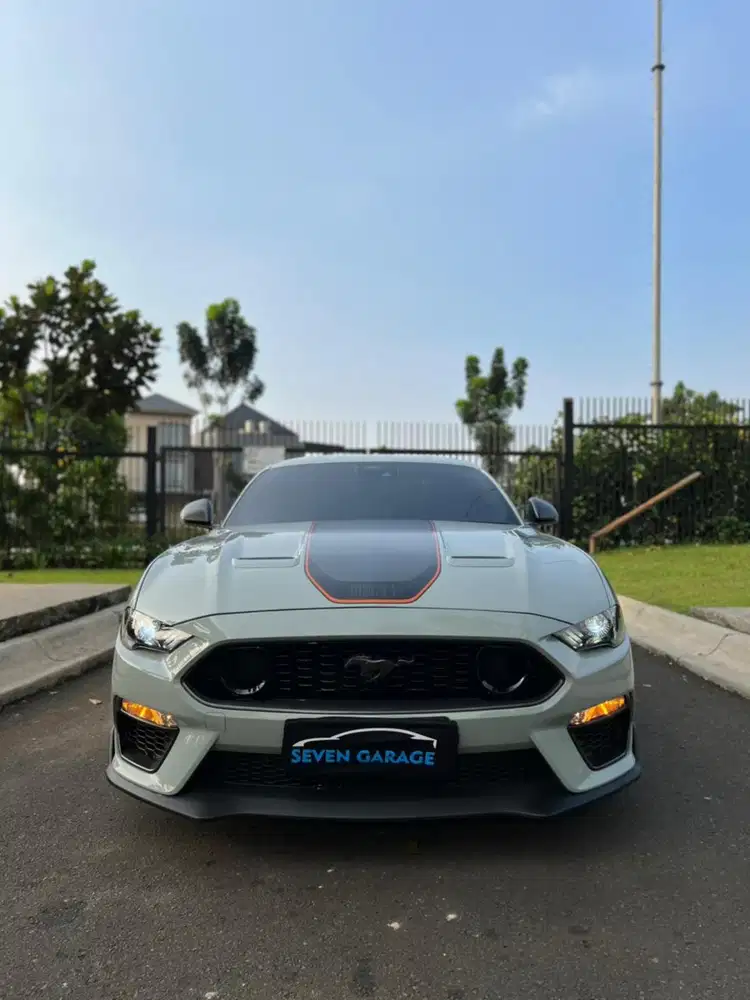 FORD MUSTANG GT 5.0 MACH1 GREY 1 OF 3 IN INDO