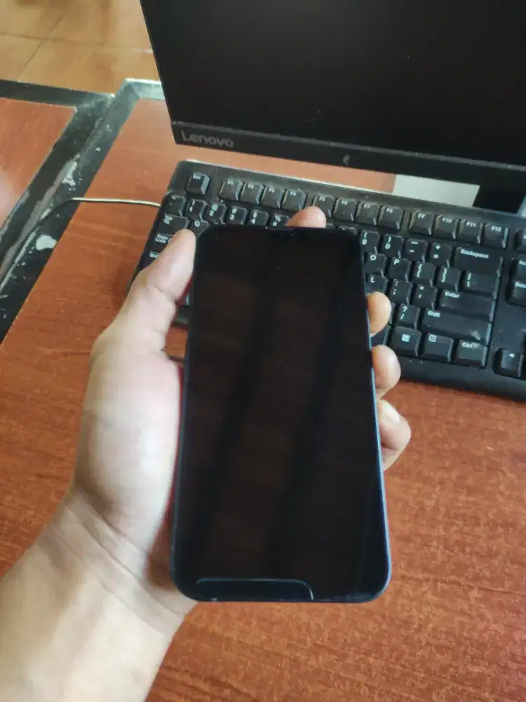 Iphone 13 midnight