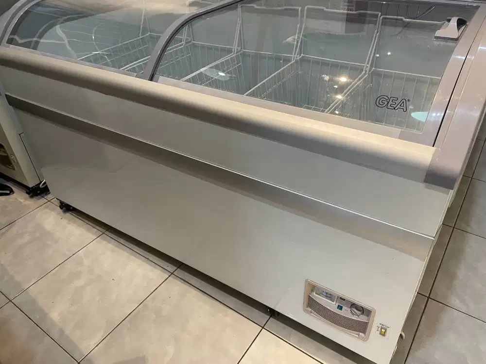 Freezer GEA 500L SD-500BY - Mulus & Terawat