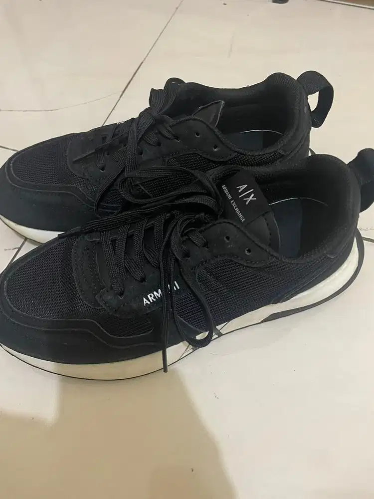 Sepatu Pria Armani Exchange