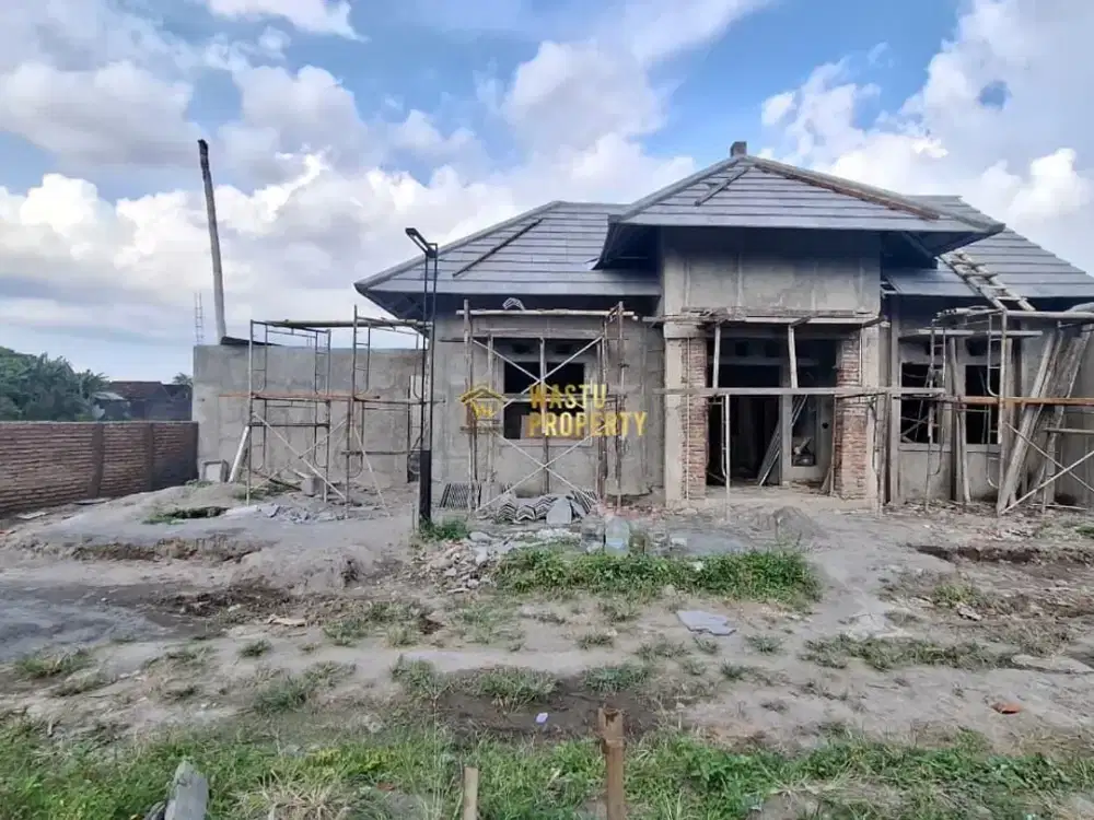 Rumah Siap Huni Nuansa Villa, 3 Menit Ke Polsek Prambana, Sleman