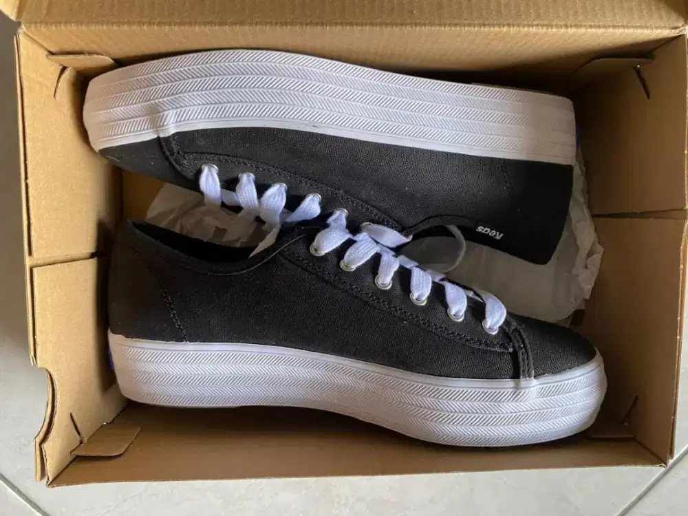 Sepatu Keds ori nyus