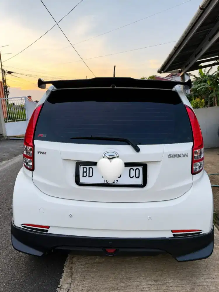 Daihatsu Sirion 2012 | Putih | Manual