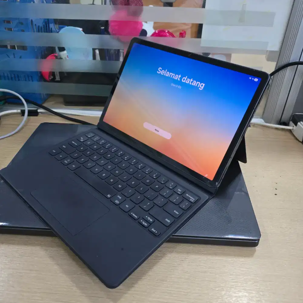 Samsung Galaxy Tab S9 Wifi 8/128 Bundling Cover Keyboard Touchpad