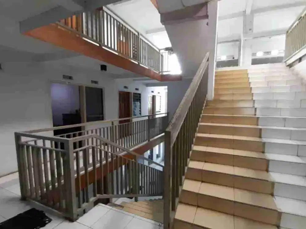 GEDUNG KOS 5 LANTAI 30 KAMAR – ACTIV FULL PENGHUNI DI MALANG!