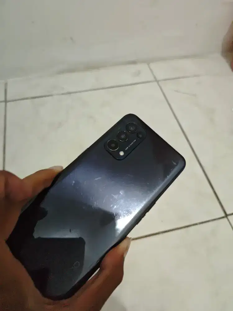 Oppo Reno5 5G pemakaian pribadi