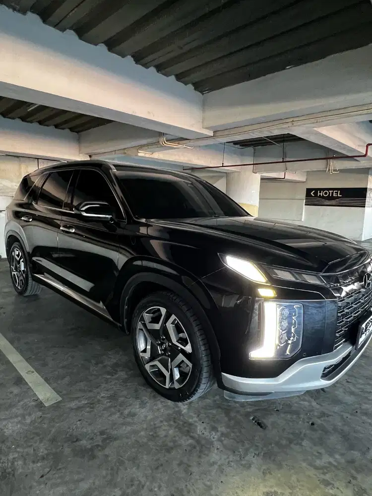 Hyundai Palisade 2.2 AT Signature FWD 2023 KM RENDAH (Weekend Car)