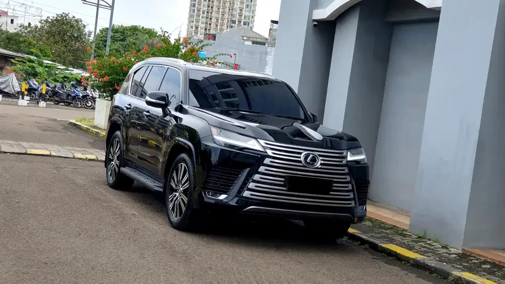 [ANTIK LOW KM] Lexus LX 600 LX600 7Seater F Sport AWD 4x4 AT 2023/2024