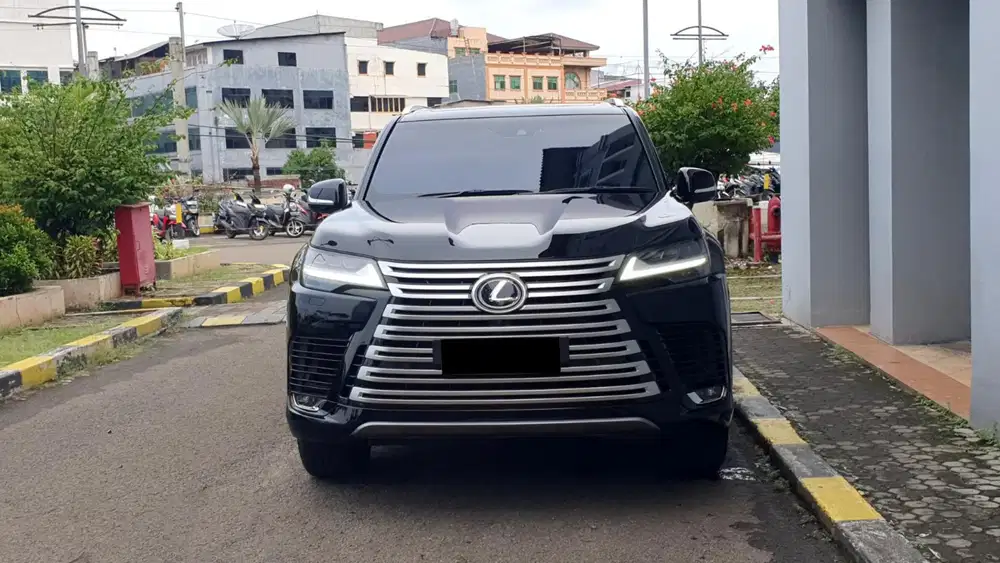 [ANTIK LOW KM] Lexus LX 600 LX600 7Seater F Sport AWD 4x4 AT 2023/2024