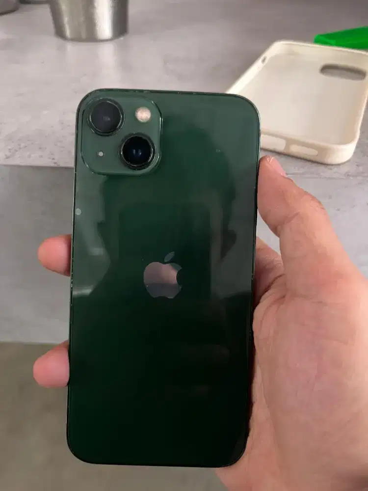 IPHONE 13 GREEN
